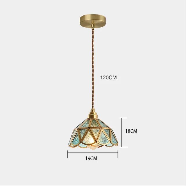 elegante glas-in-lood hanglamp voor een sfeervolle ambiance
