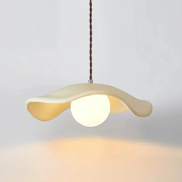 unieke wabi sabi eetkamer hanglamp met prachtige lotusbladeren