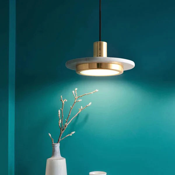 elegante moderne marmeren hanglamp voor een stijlvol interieur