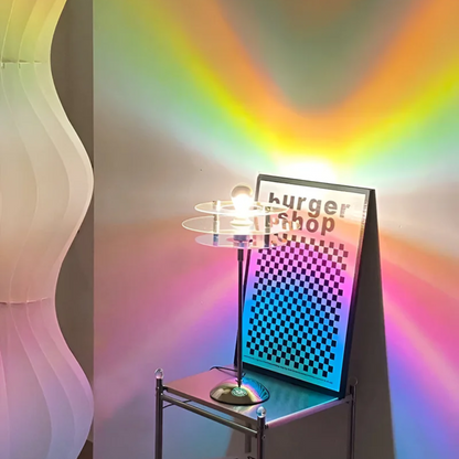 Schijfvormige tafellamp als sfeervolle verlichting voor de woonkamer