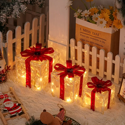Drie decoratieve geschenkdozen in verschillende formaten
