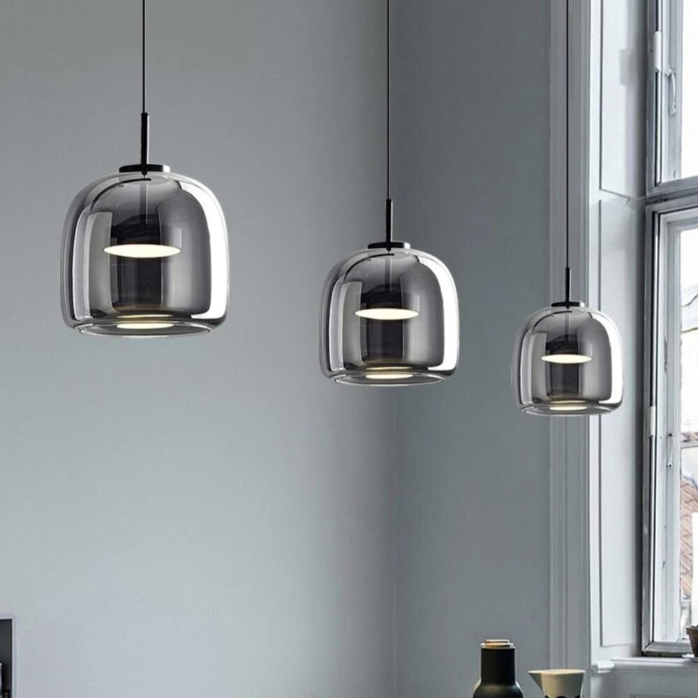 stijlvolle zwarte glazen hanglamp in scandinavisch design