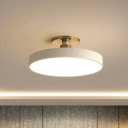 Stijlvolle Scandinavische Ronde Flush Mount LED Plafondlamp van Acryl voor Slaapkamer