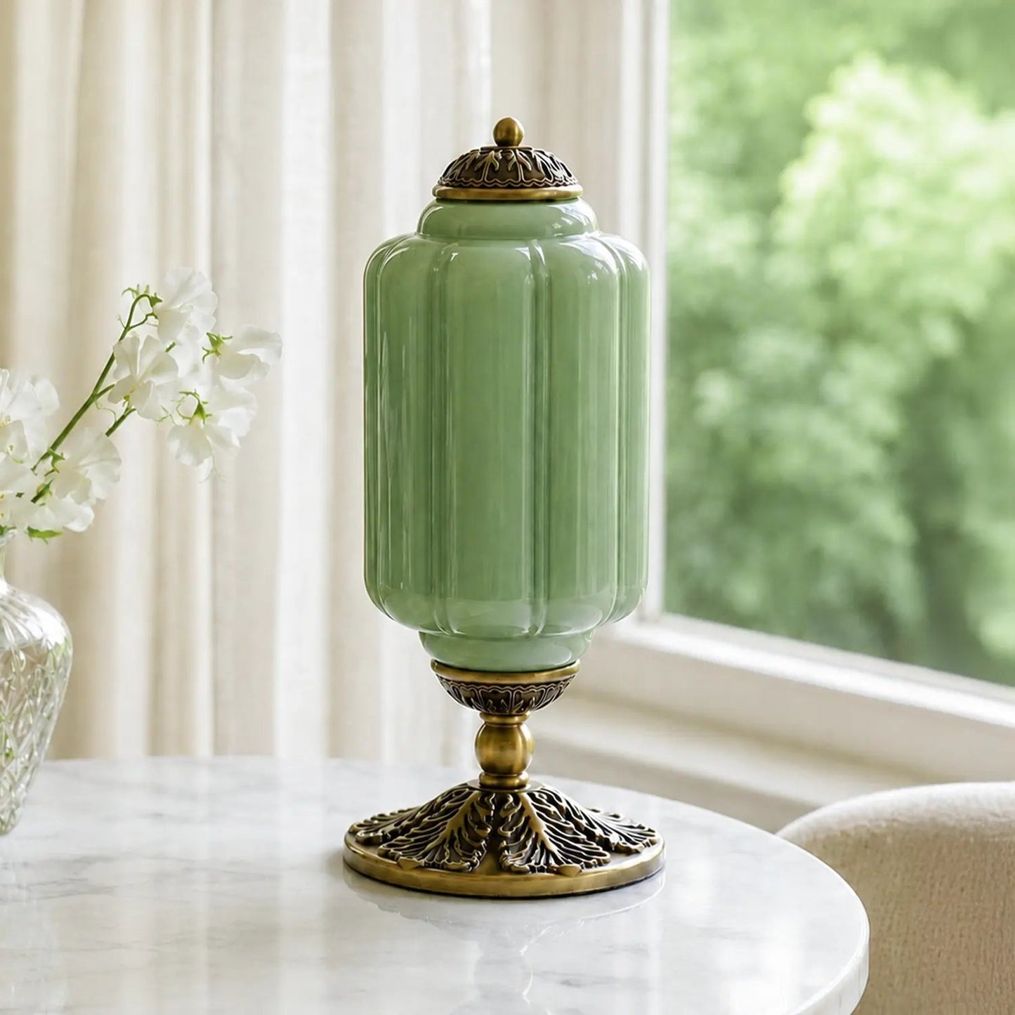 lumi eloise tafellamp in frans retro-stijl, crèmekleurig glas met structuur