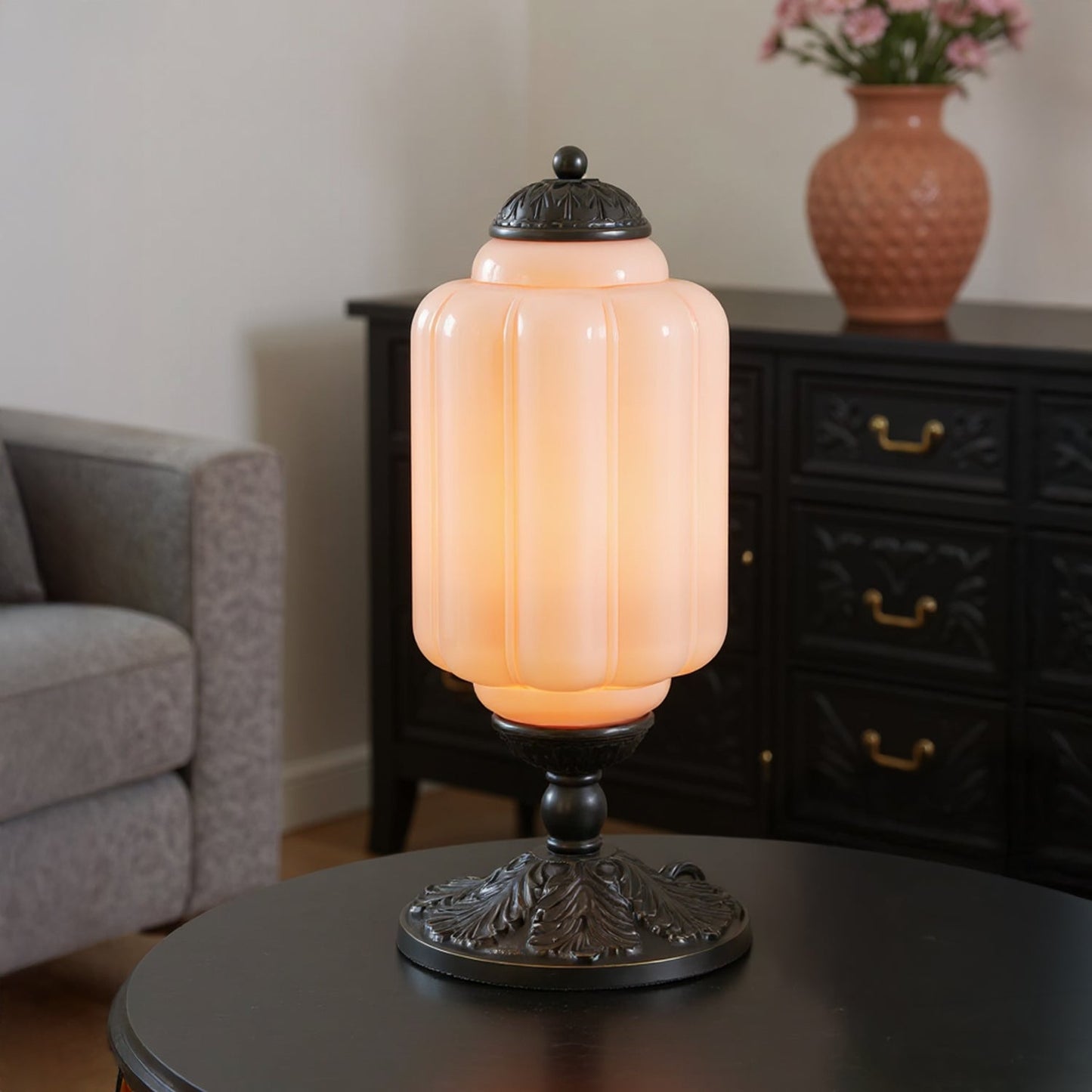 lumi eloise tafellamp in frans retro-stijl, crèmekleurig glas met structuur