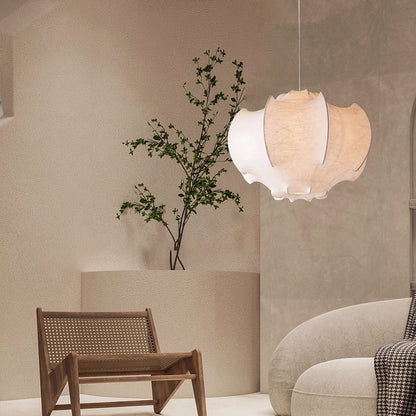 Franse vintage zijden hanglamp voor naast het bed