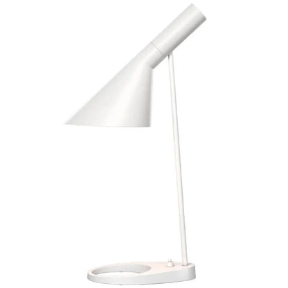 Stilvolle moderne LED Minimalismus-Lampe