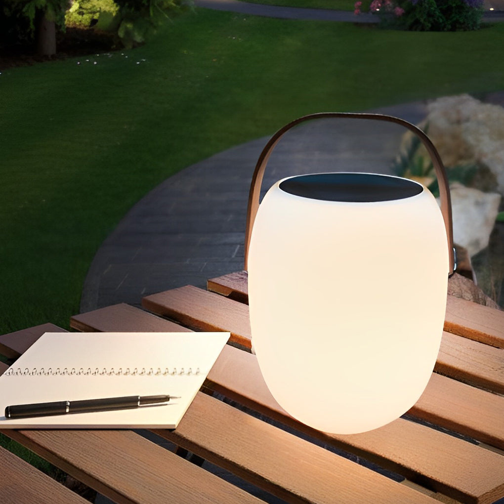 usb-oplaadbare buitenlamp met compact en modern ontwerp