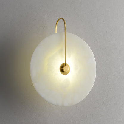 Elegante Alabaster LED Wandlamp voor een Sfeervolle Verlichting