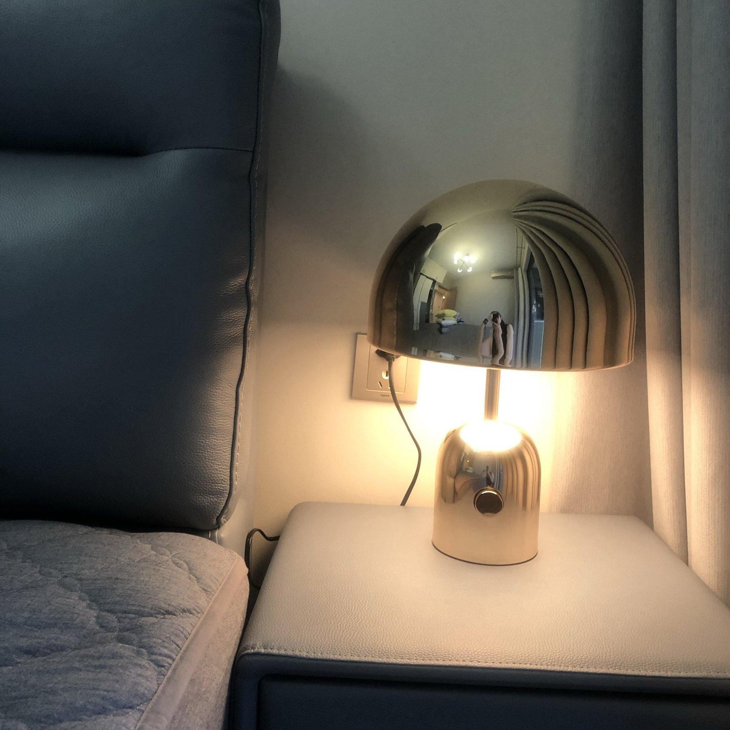 elegante bell tafellamp voor een stijlvolle verlichting