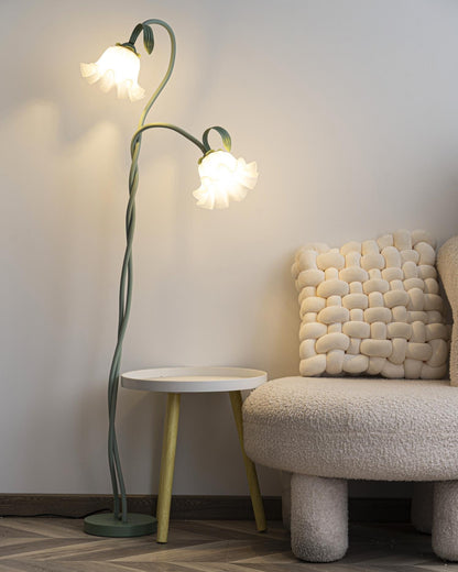 Elegante Calla Bloemen Vloerlamp voor een Sfeervolle Interieurverlichting