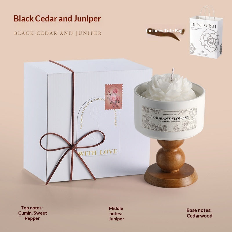 geurkaars cadeauset met bloemvormig design