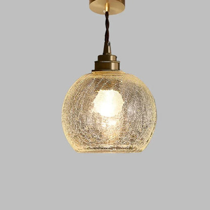 Elegante glazen hanglamp met sprankelende kristallen