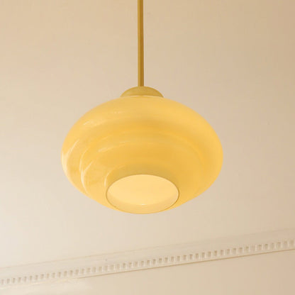 Stijlvolle Bauhaus hanglamp met elegant roomgeel glas