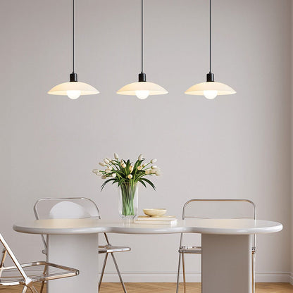 Stijlvolle minimalistische hanglamp van elegant wit gelaagd glas