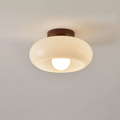 Charmante vintage witte plafondlamp voor de hal