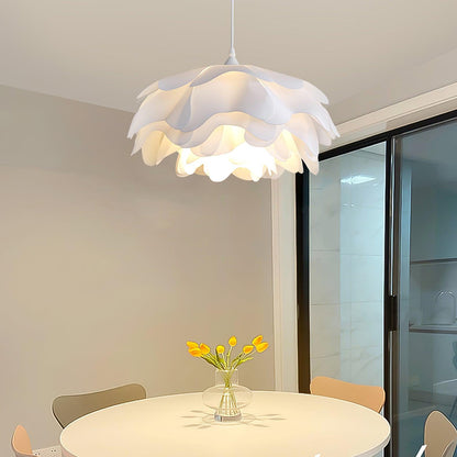 Elegante witte bloemvormige hanglamp voor een sfeervolle ambiance