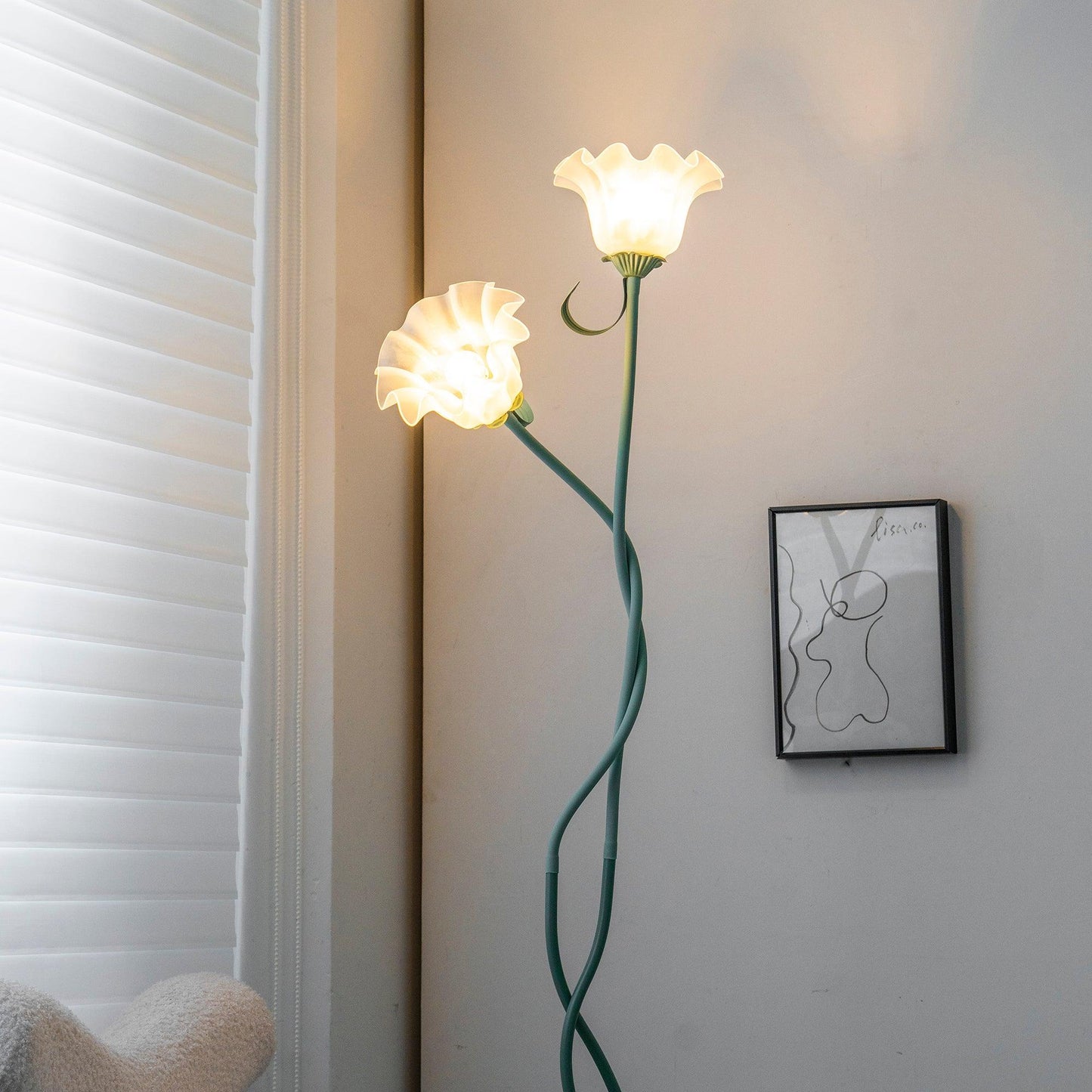 elegante calla bloemen vloerlamp voor een sfeervolle interieurverlichting