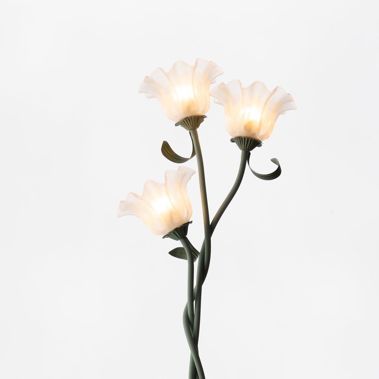 elegante calla bloemen vloerlamp voor een sfeervolle interieurverlichting