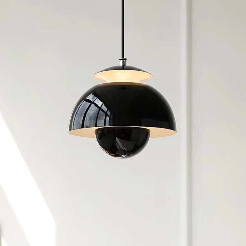 Stijlvolle Scandinavische Moderne LED Hanglamp voor een Verlichte Sfeer