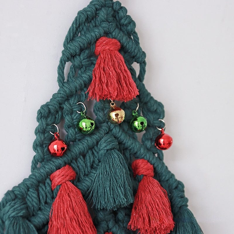close-up van de gevlochten macramé details van de kerstboom