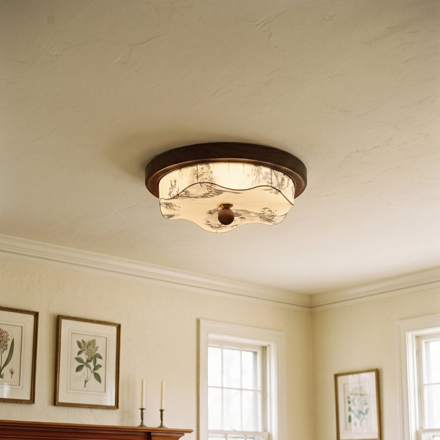 ronde plafondlamp van hout met geïntegreerde led aan het plafond