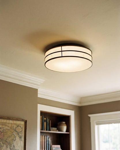 Plafondlamp met led en stoffen drumkap in modern interieur