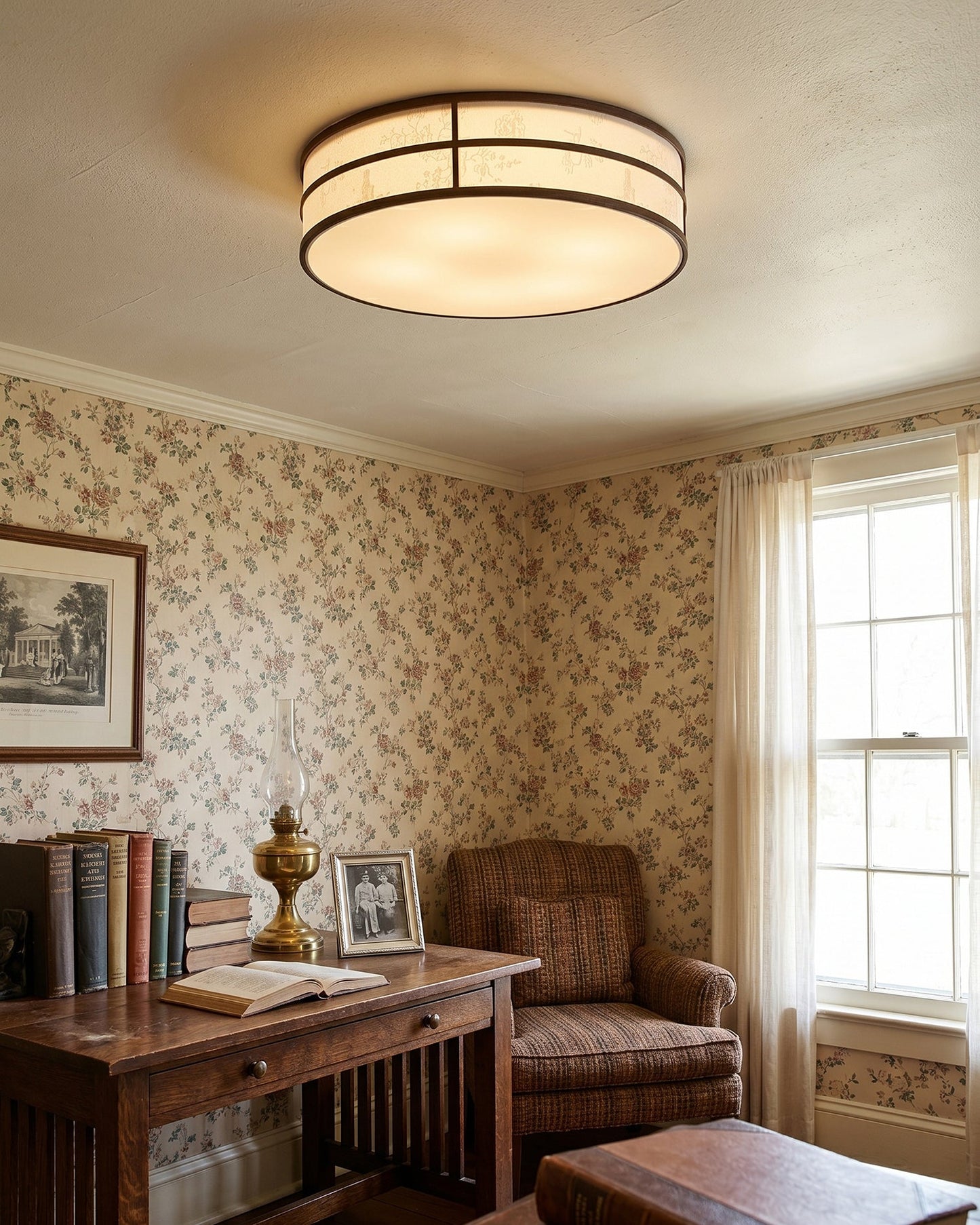 stijlvolle plafondlamp met stoffen kap voor woonkamer of slaapkamer