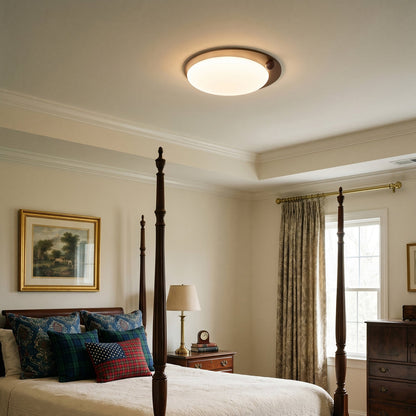 Moderne plafondlamp in hout en metaal met led aan het plafond