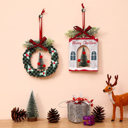 Kerstkrans decoratie met strik in een feestelijke stijl