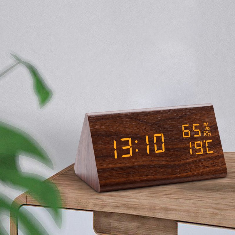 klok met dimbaar display voor een rustige weergave