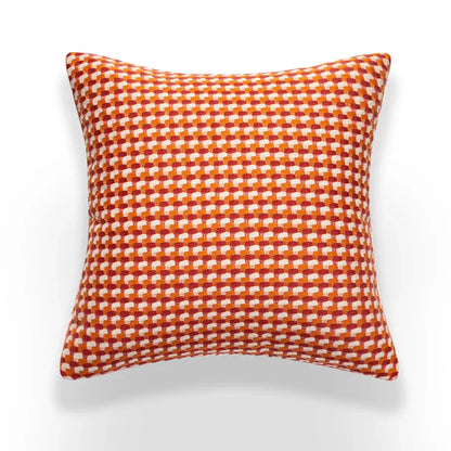 Kussenhoes met geometrisch design en contrastkleuren van dichtbij