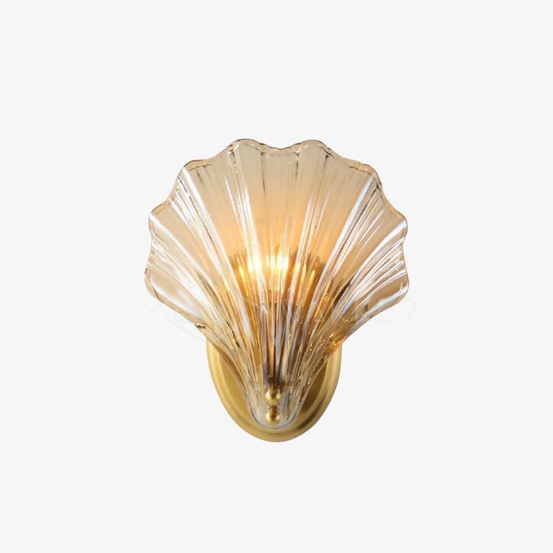 elegante wandlamp in schelpdesign