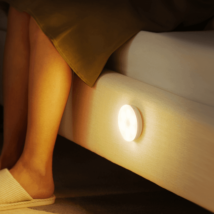 circly™ smart motion-activated lamp