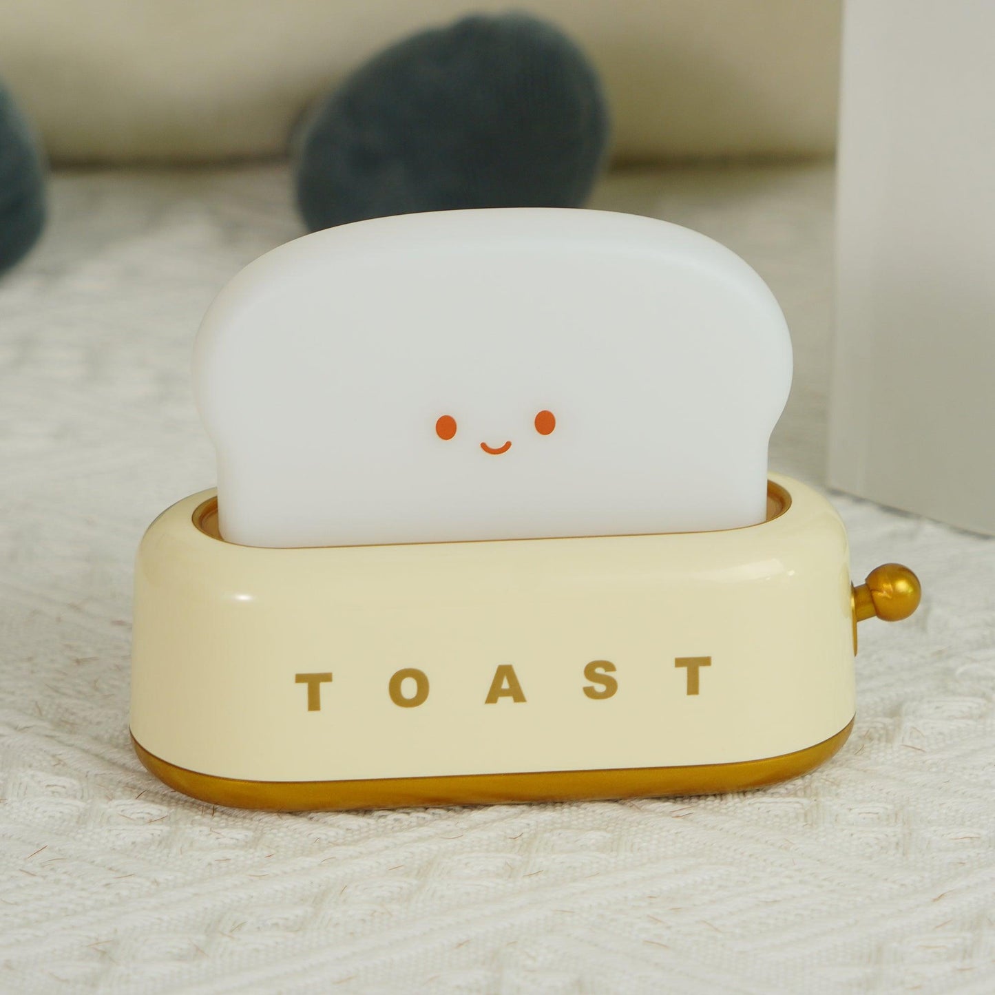 stylish toaster table lamp with built-in battery