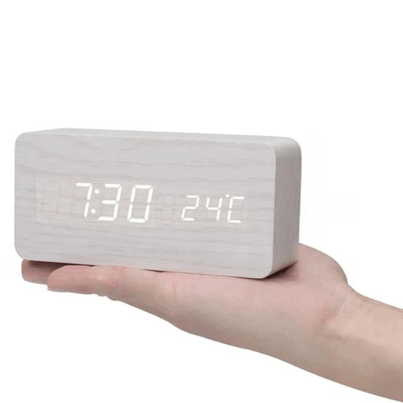 digitale led wekker met houtlook en temperatuurweergave