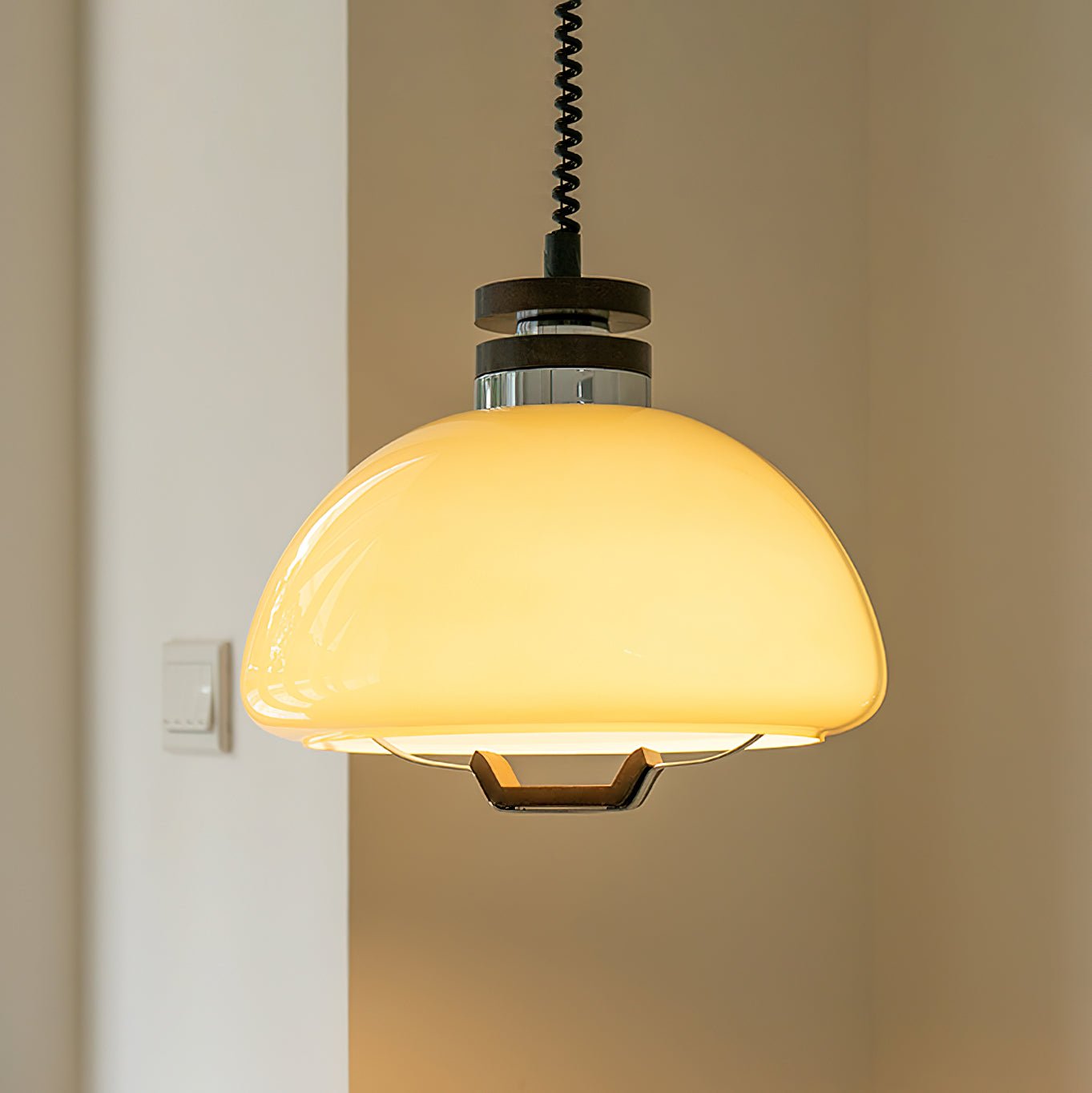 chique vela pudding hanglamp voor een sfeervolle ambiance