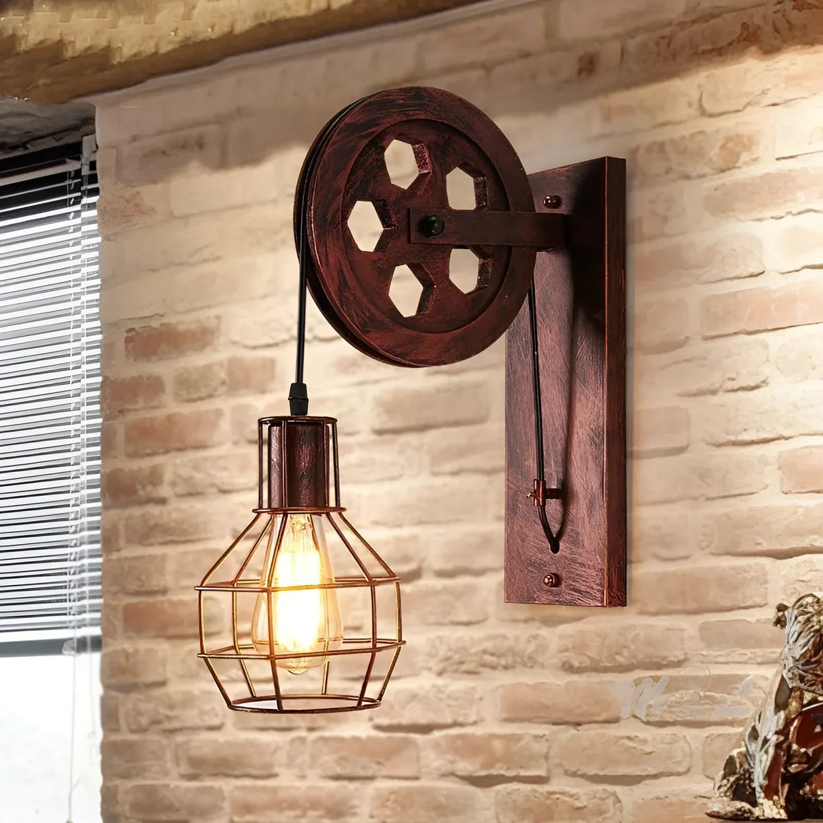 Industriële wandlamp van metaal en glas met LED-verlichting