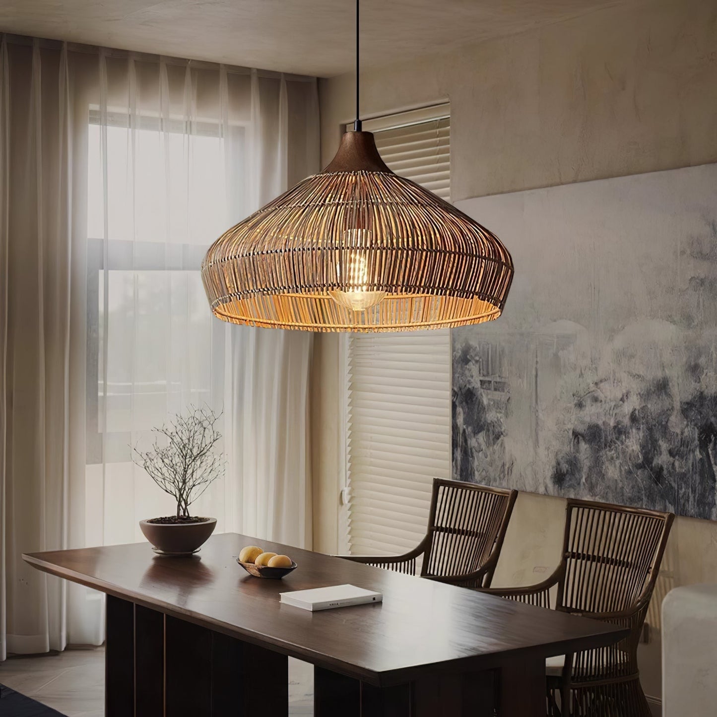 stijlvolle rotan hanglamp met rieten accenten