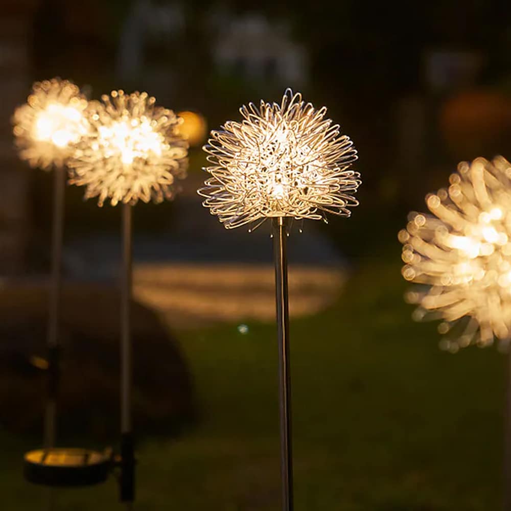 zonne-led-tuindlamp paardenbloemontwerp
