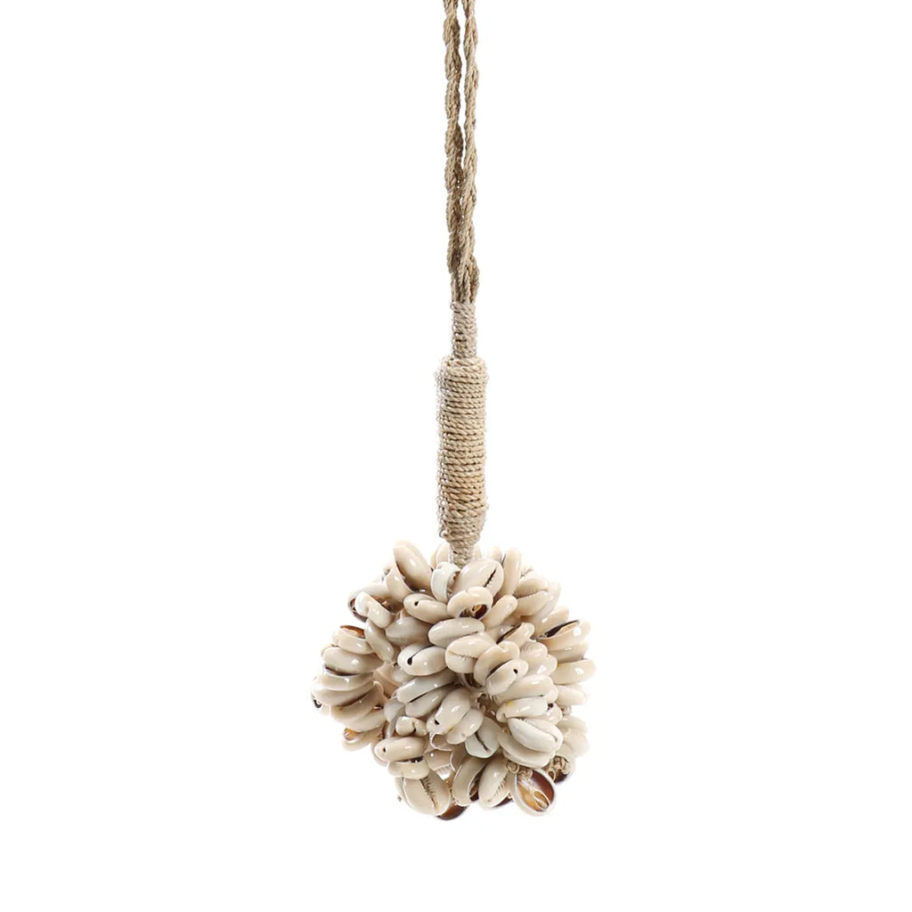 the door shell cowrie hanging decoration - natural