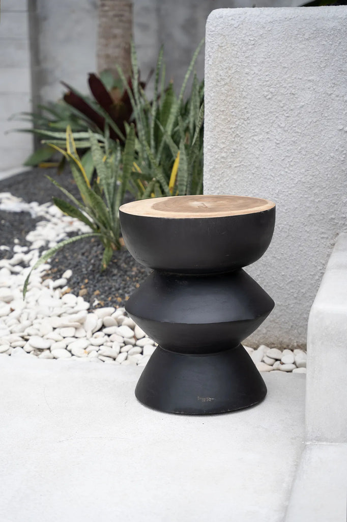 the kulun stool - black natural