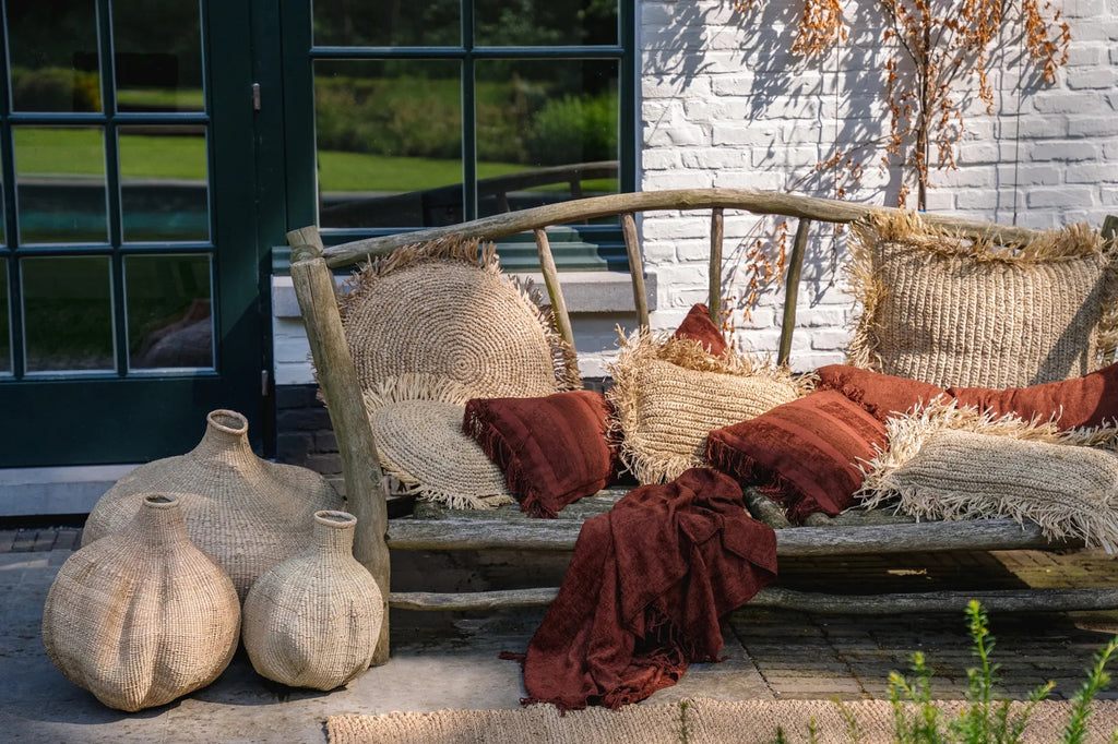 the oh my gee cushion cover - bordeaux velvet - 30x100