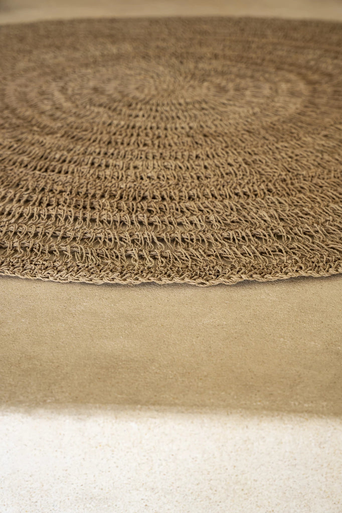 the seagrass carpet - natural - 150cm