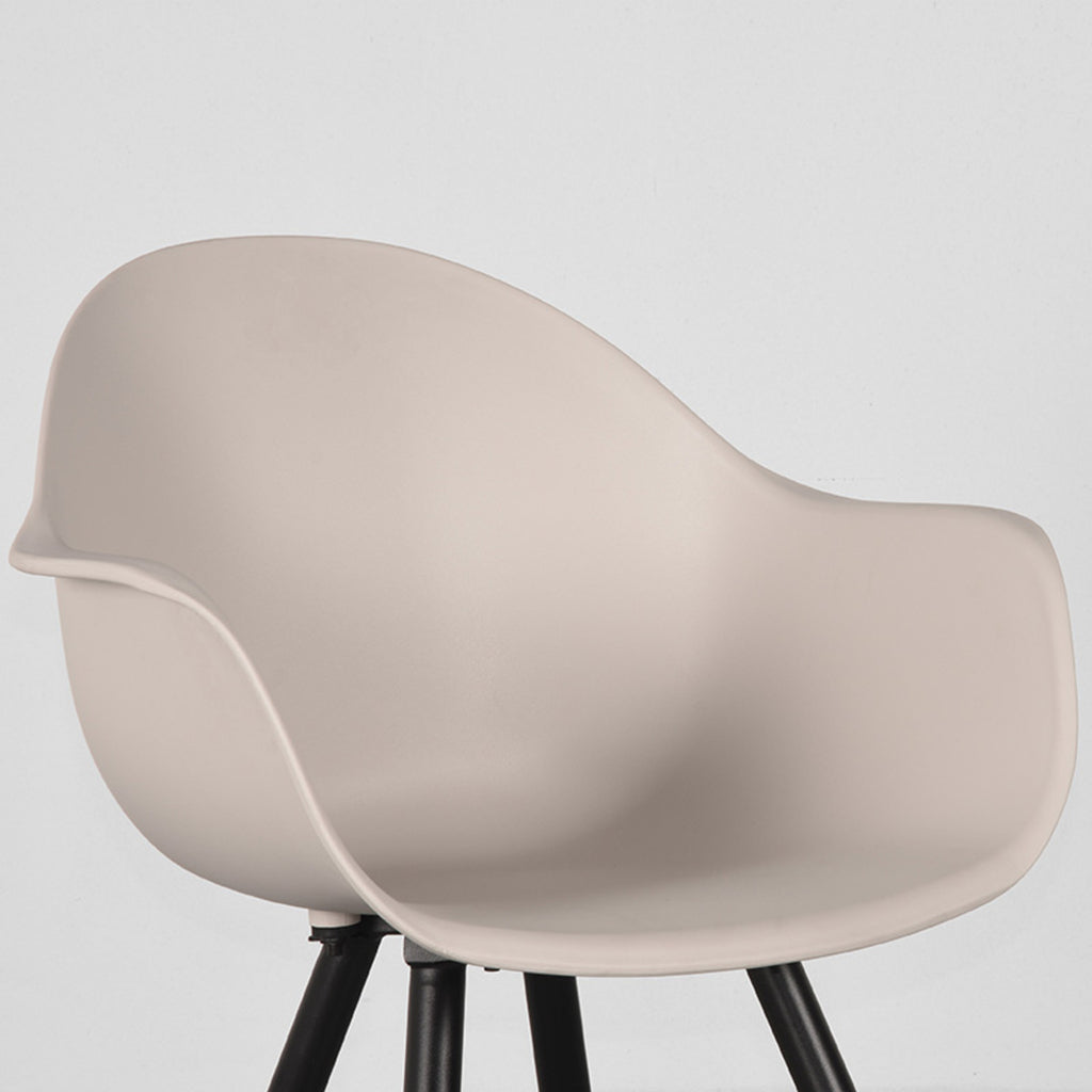 label51 dining chair luca - sand - plastic