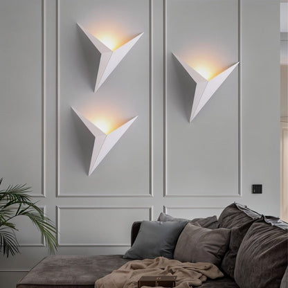 Ezio Stylish Wall Lamp