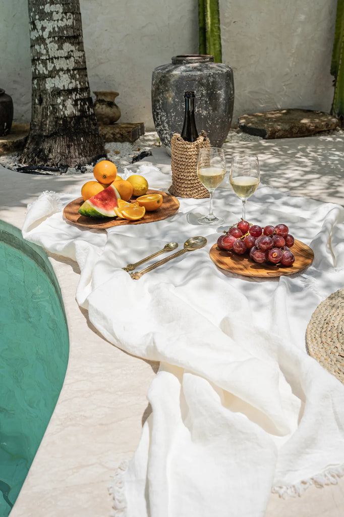 the linen tablecloth - white - 150x200