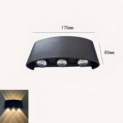 Strakke zwarte wandlamp met geïntegreerde led voor sfeervolle binnenverlichting