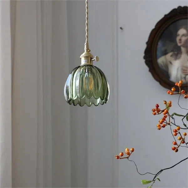 vintage japanse glazen bloem hanglamp voor een betoverende sfeer