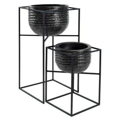 Lesley Black brush alu pot on black iron stand SV2.